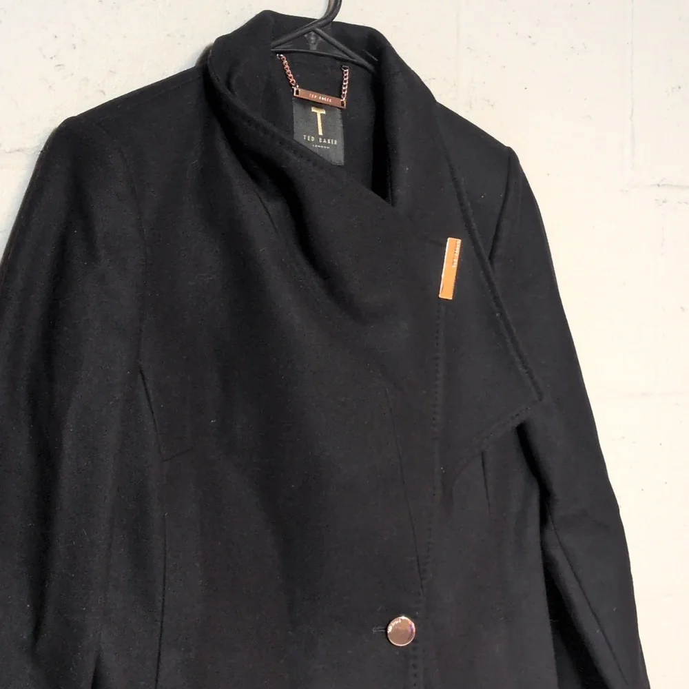 Ted Baker London Short Belted Wool Wrap Coat Size 3, EUC *missing belt - Picture 4 of 11